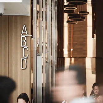 WORLD-CLASS MEETING VENUE
